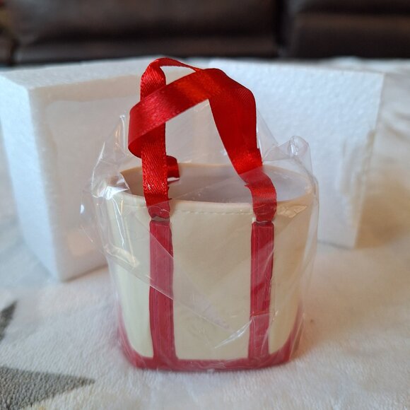 Tote Bag Ornament New With Box White Red Shopping Recycle Bean Bag Christmas - Picture 6 of 7